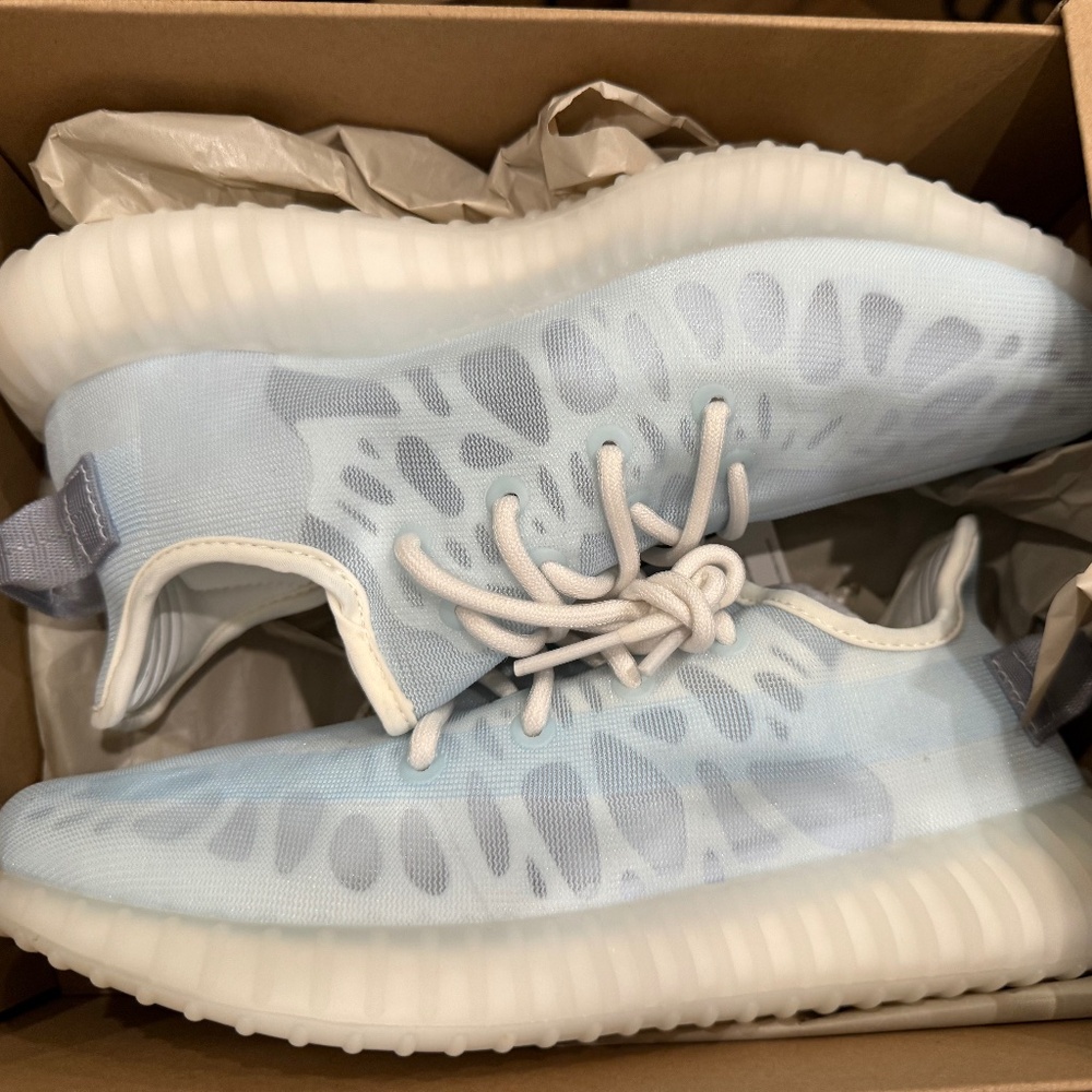 Adidas Yeezy Boost 350 V2 “Mono Ice” – Size 8 – Brand New in Box